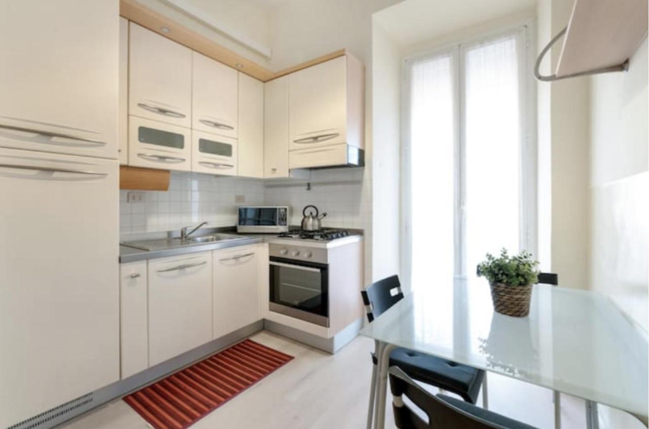 Sunny Flat In Elegant Building Close To Colosseum 罗马 外观 照片